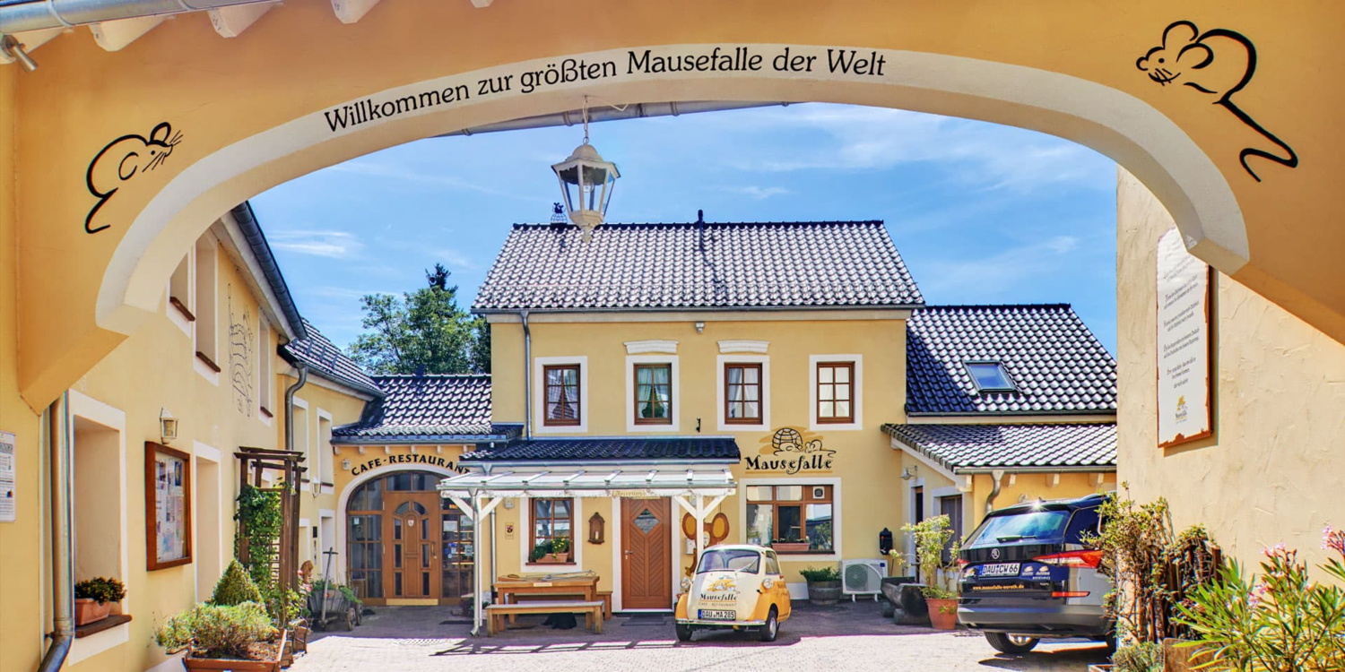 Eingangsbereich Café Restaurant Mausefalle, Neroth